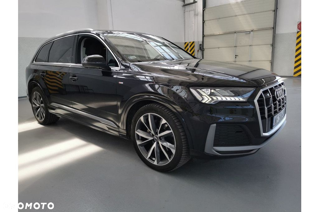 Audi Q7 - 10