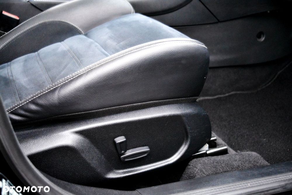 Ford Mondeo 2.0 TDCi Titanium - 11