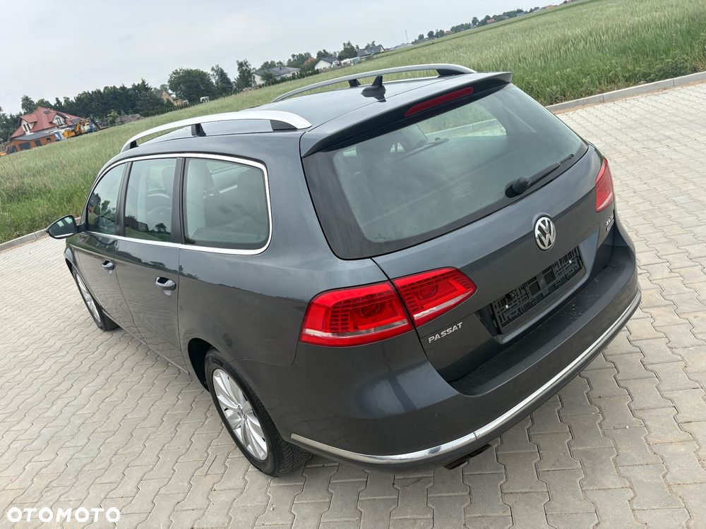 Volkswagen Passat 2.0 Blue TDI DSG SCR Comfortline - 26