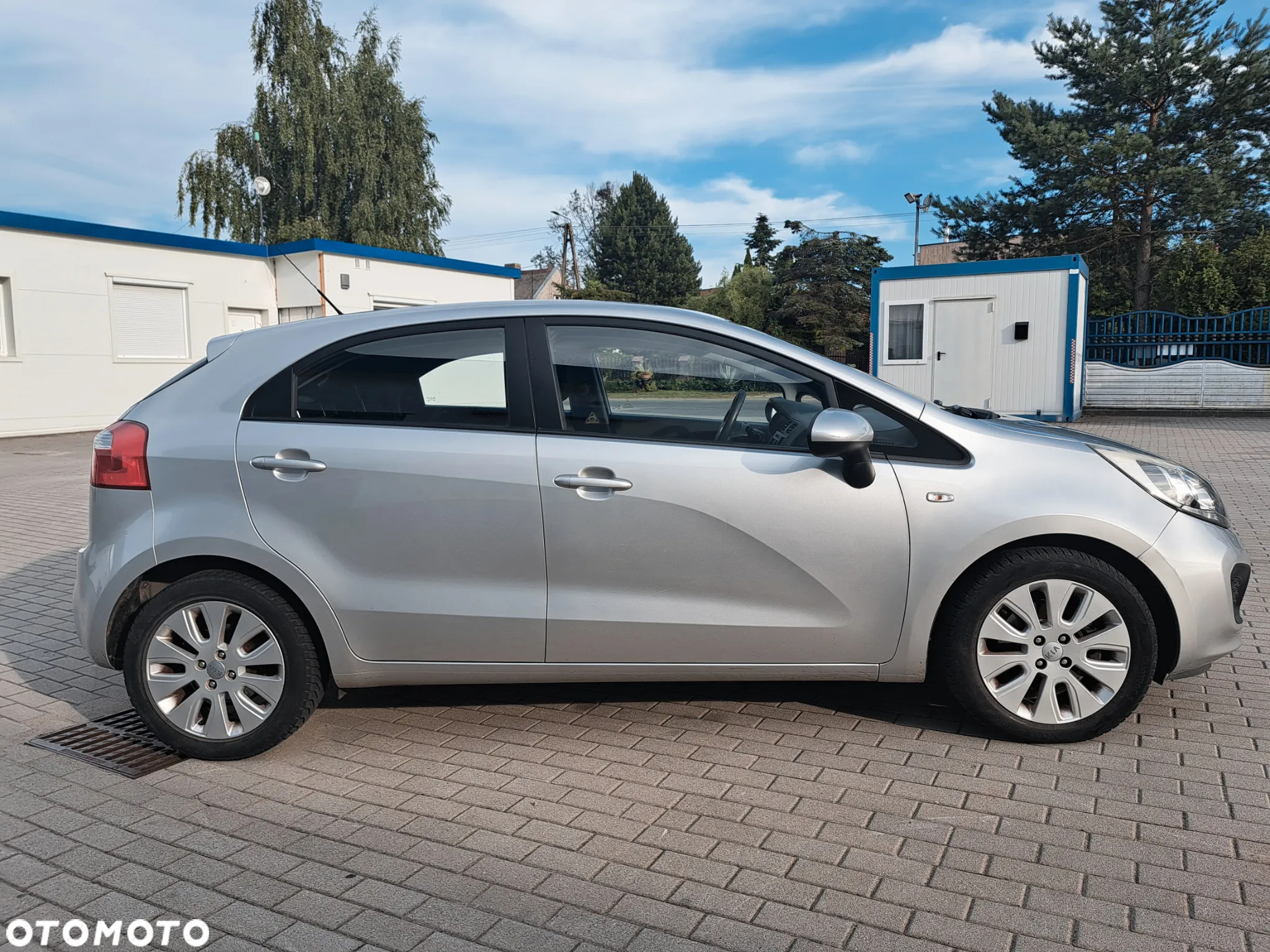 Kia Rio 1.1 crdi M - 8