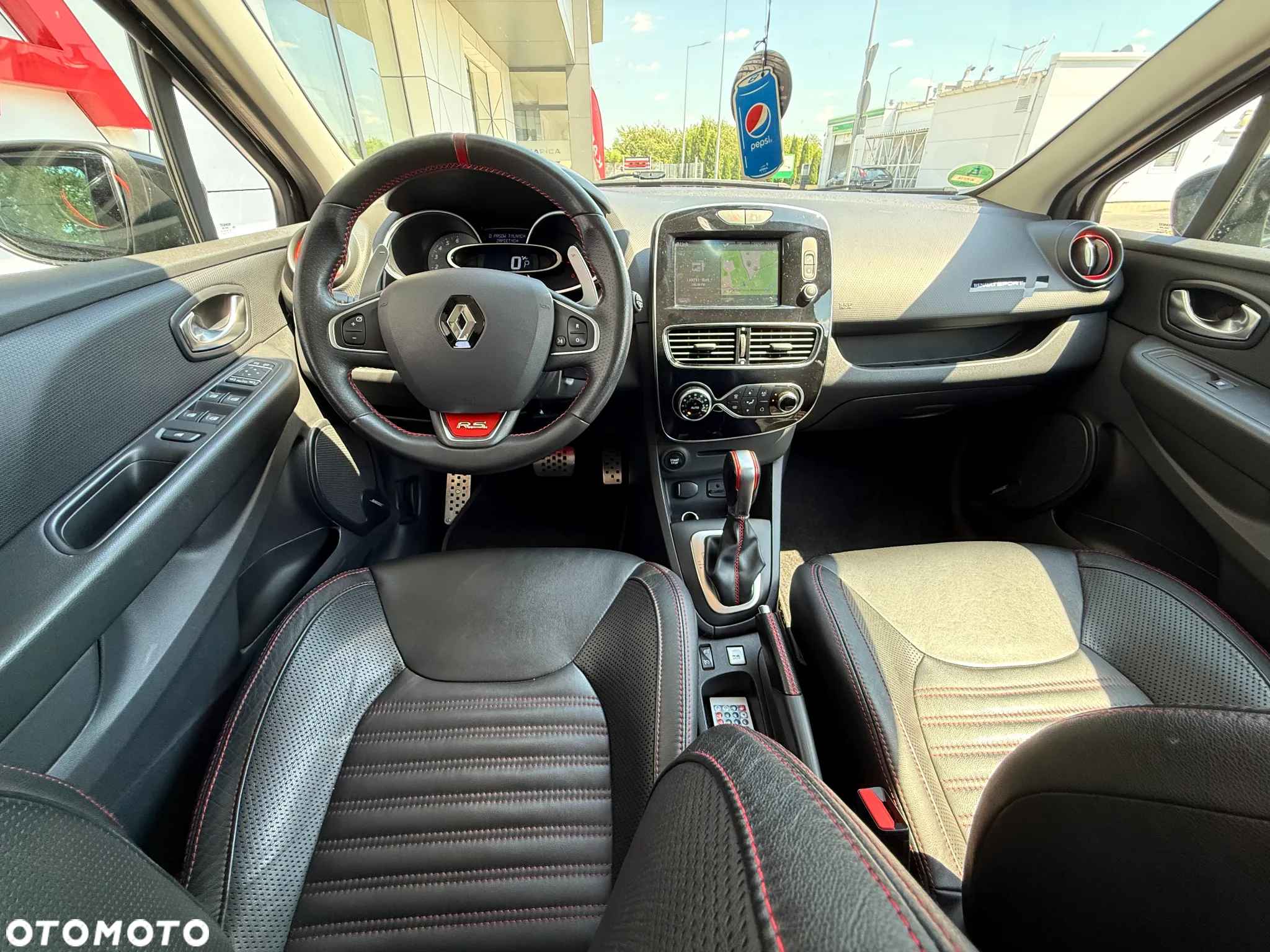 Renault Clio 1.6 R.S.Trophy 220 EDC - 10