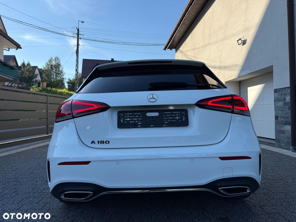 Mercedes-Benz Klasa A 180 7G-DCT AMG Line - 9