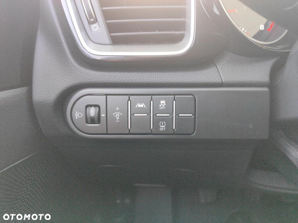 Kia XCeed - 20