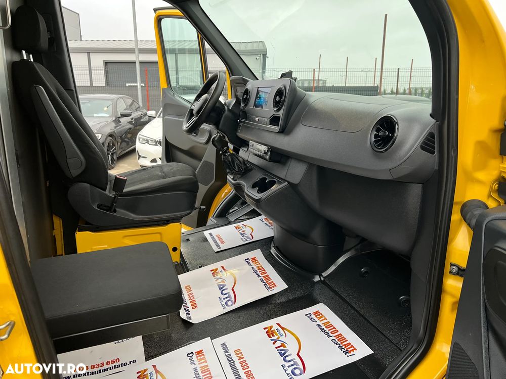 Mercedes-Benz Sprinter - 13