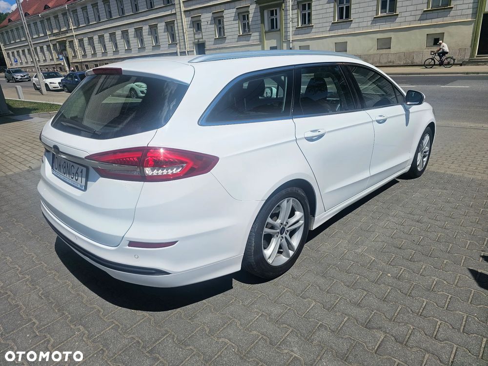 Ford Mondeo 2.0 TDCi Titanium - 4