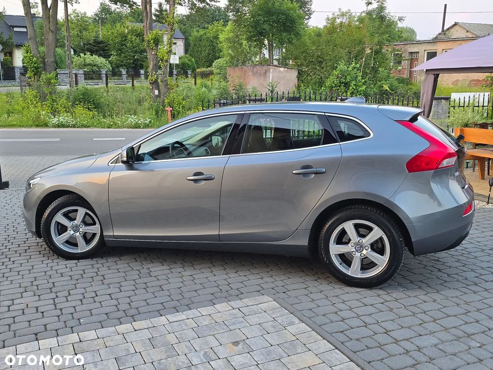 Volvo V40 T2 Drive-E Summum - 16