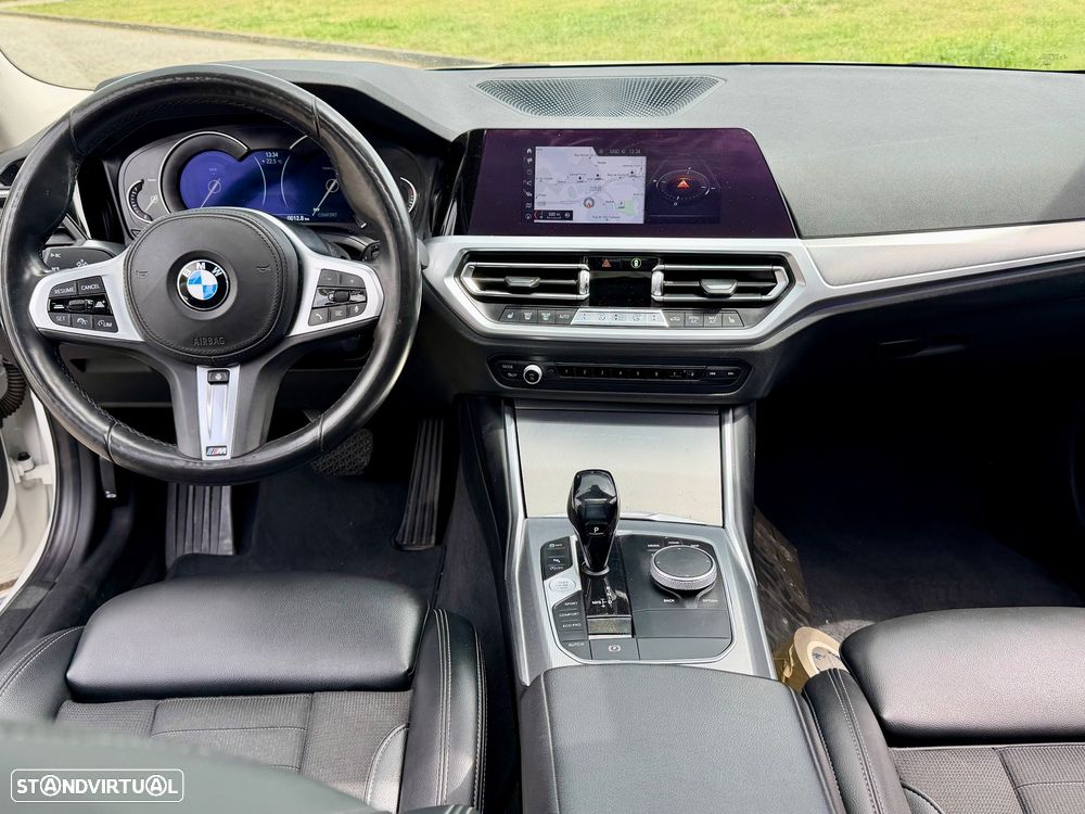 BMW 320 d Pack M Auto - 26