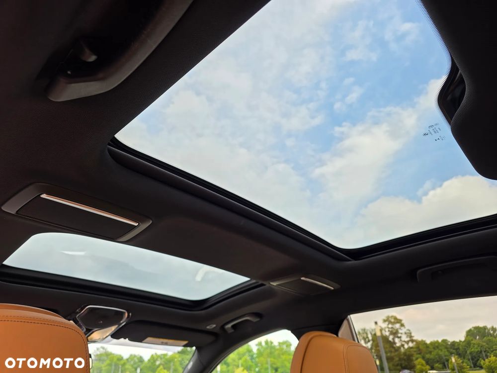 BMW Seria 7 750Li Edition Exclusive - 22