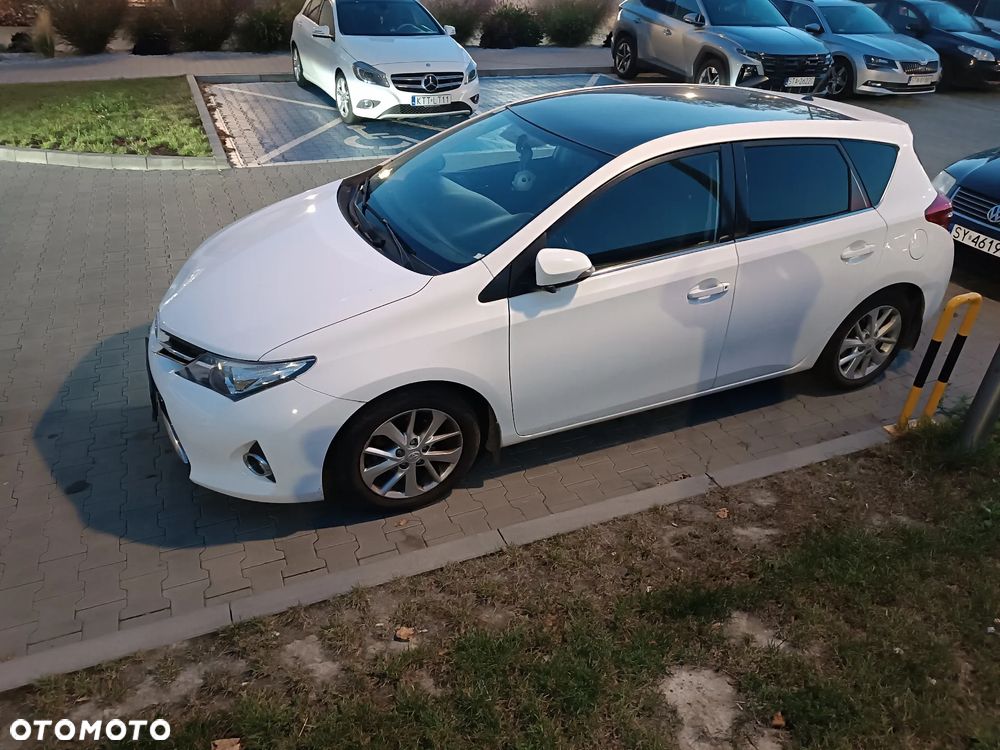 Toyota Auris 1.33 VVT-i Active - 2