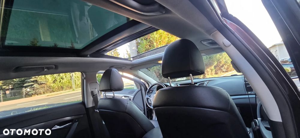 Hyundai i40 Kombi 1.7 CRDi DCT Premium - 34