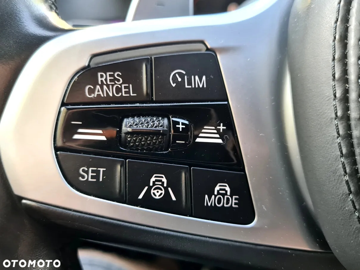 BMW Seria 5 - 25