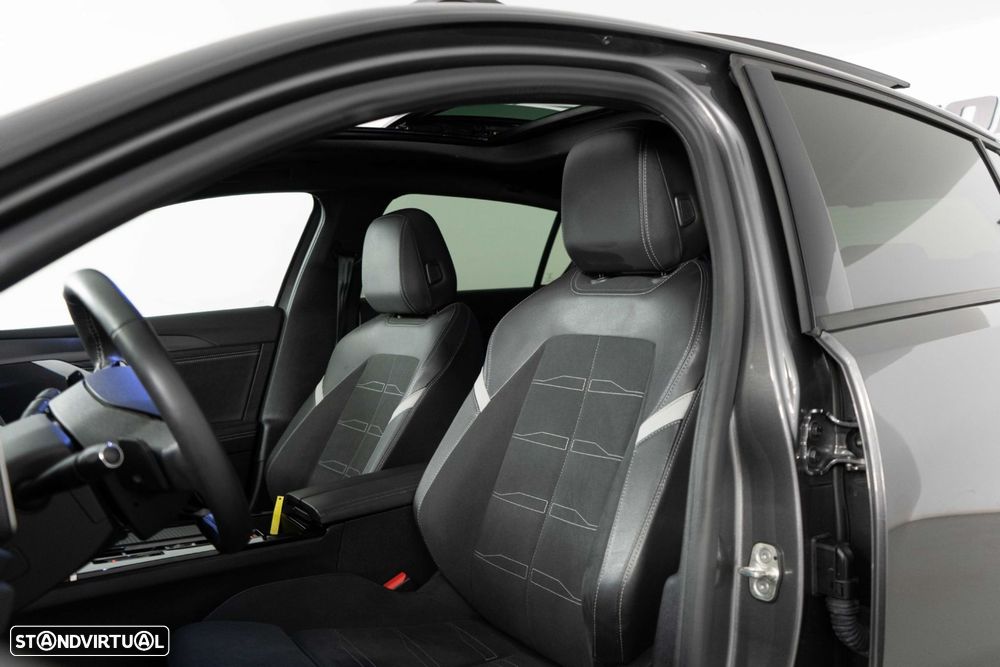 Opel Astra 1.2 T GS Aut. - 10