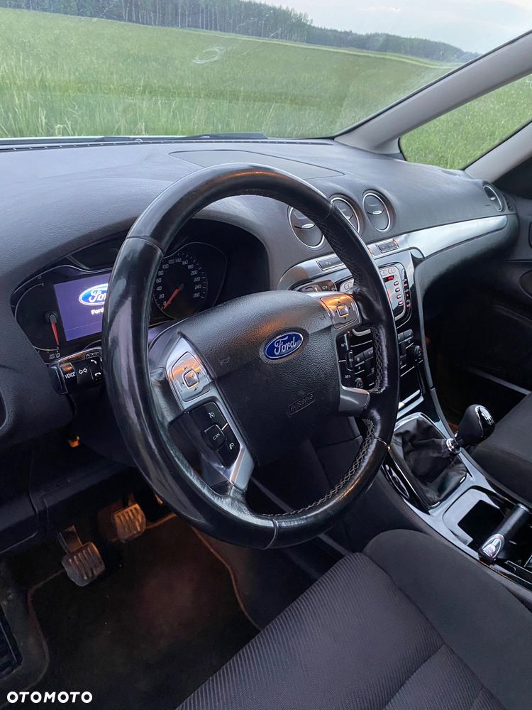 Ford Galaxy 2.0 TDCi Titanium - 23