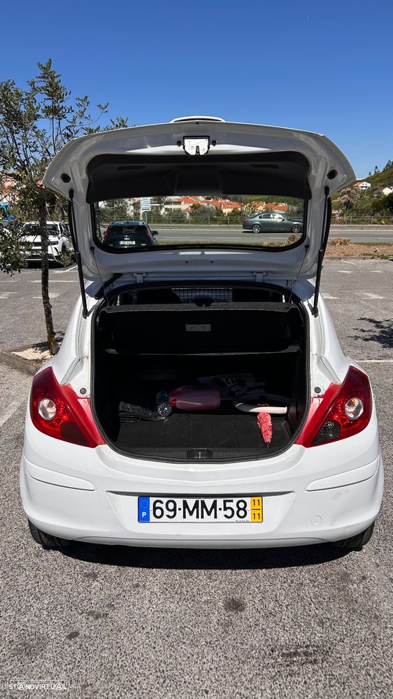 Opel Corsa 1.3 CDTi - 11