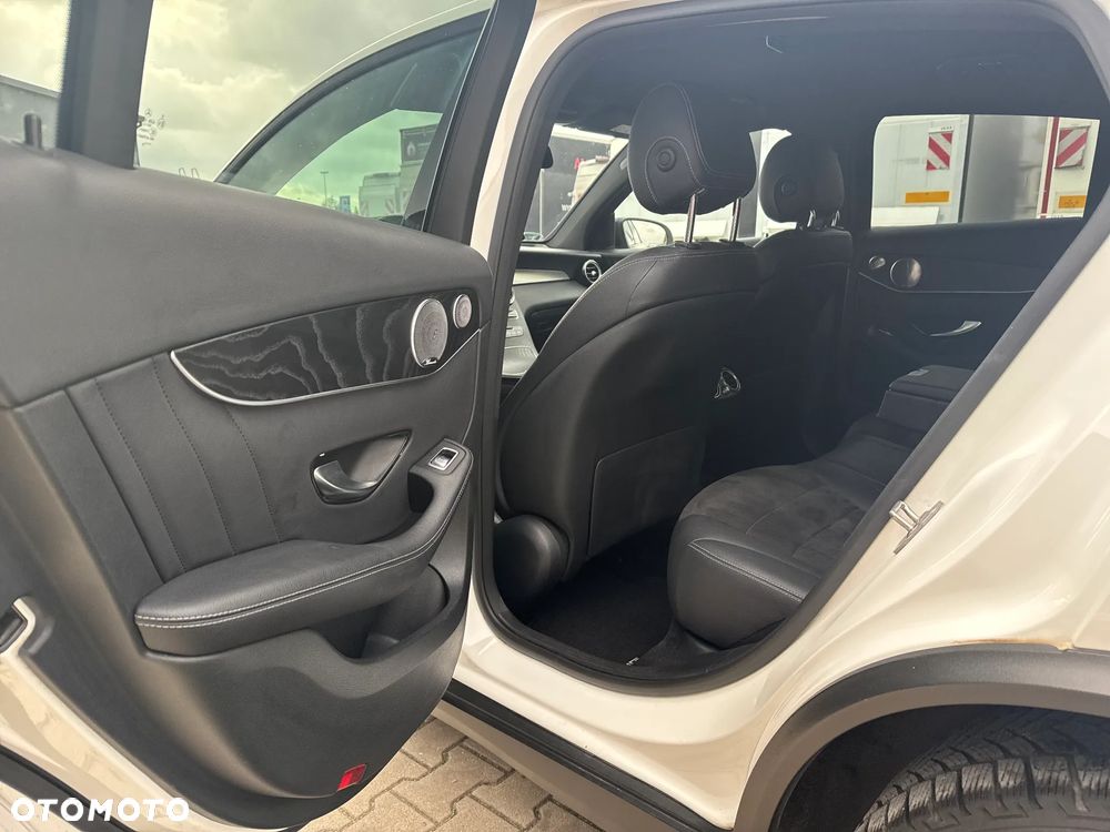 Mercedes-Benz GLC Coupe 250 4-Matic - 14