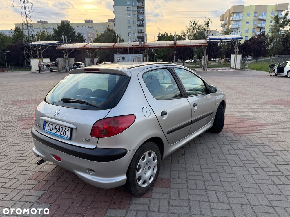 Peugeot 206 - 2