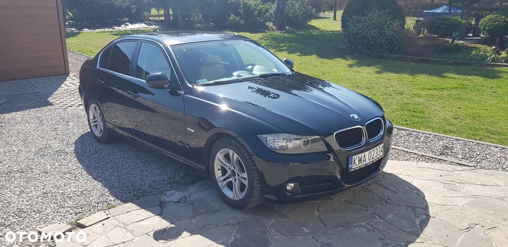 BMW Seria 3 318i - 1