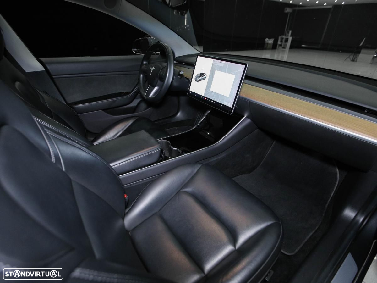 Tesla Model 3 Performance Dual Motor AWD - 9
