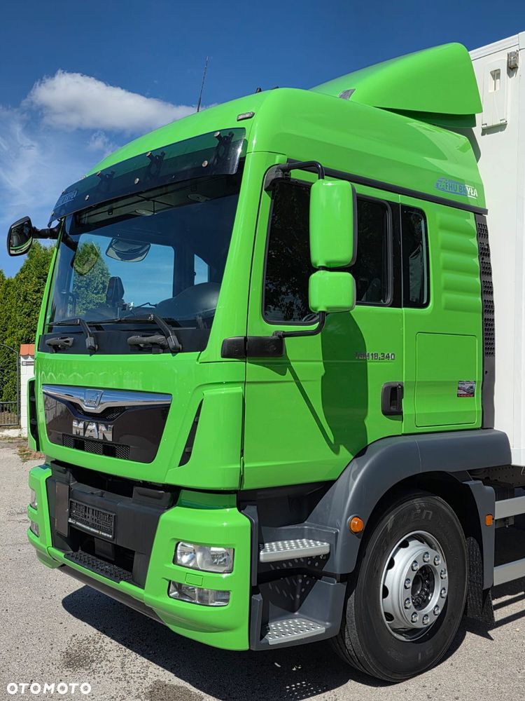 MAN TGM 18.340 / 18.290 / 15.290 / IZOTERMA / WINDA / 19PALET /E6  / SPROWADZONY / AUTOMAT / SYPIALKA / PIERWSZY WŁAŚCICIEL / BOCZNE DRZWI / STAN BARDZO DOBRY - 6