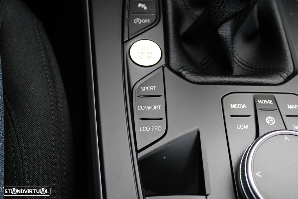 BMW 116 d Pack Essence - 43