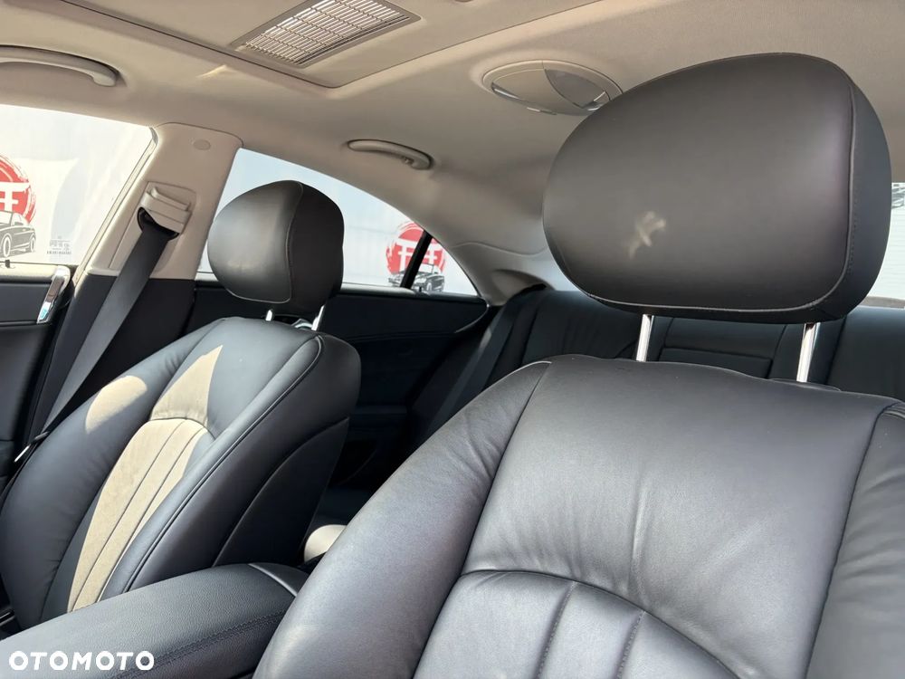 Mercedes-Benz CLS 350 - 21
