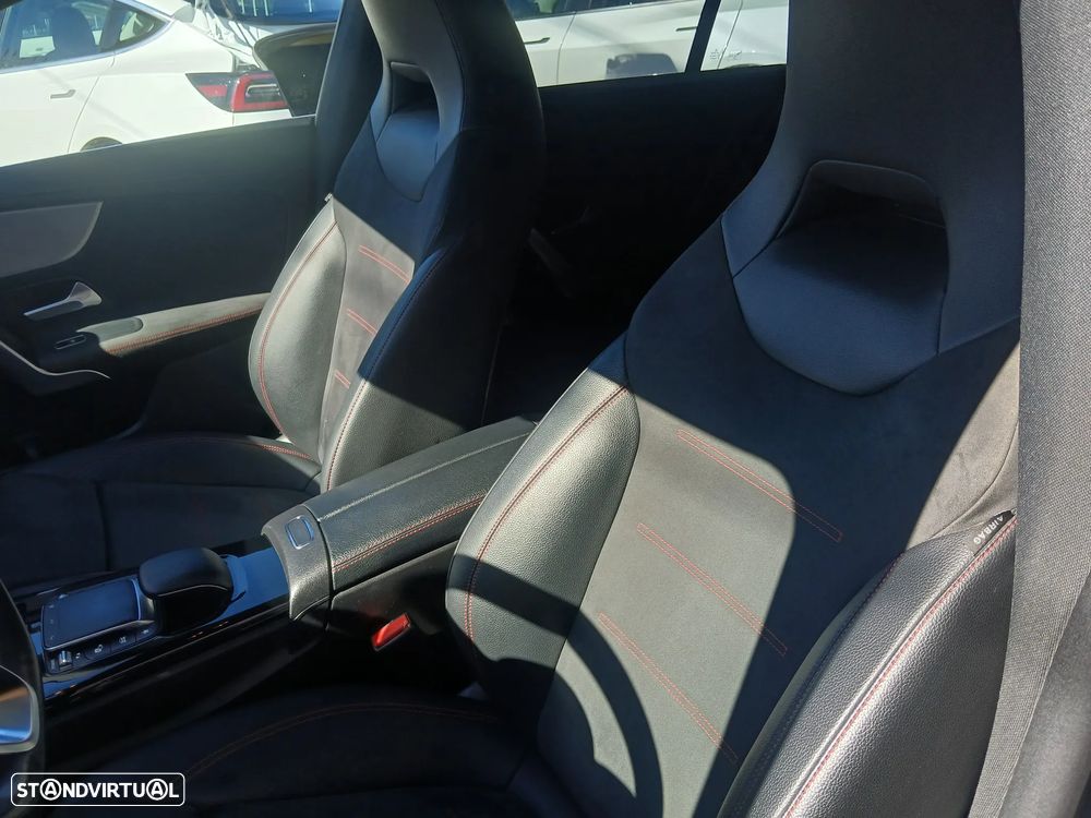 Mercedes-Benz CLA 180 d Shooting Brake AMG Line Aut. - 12