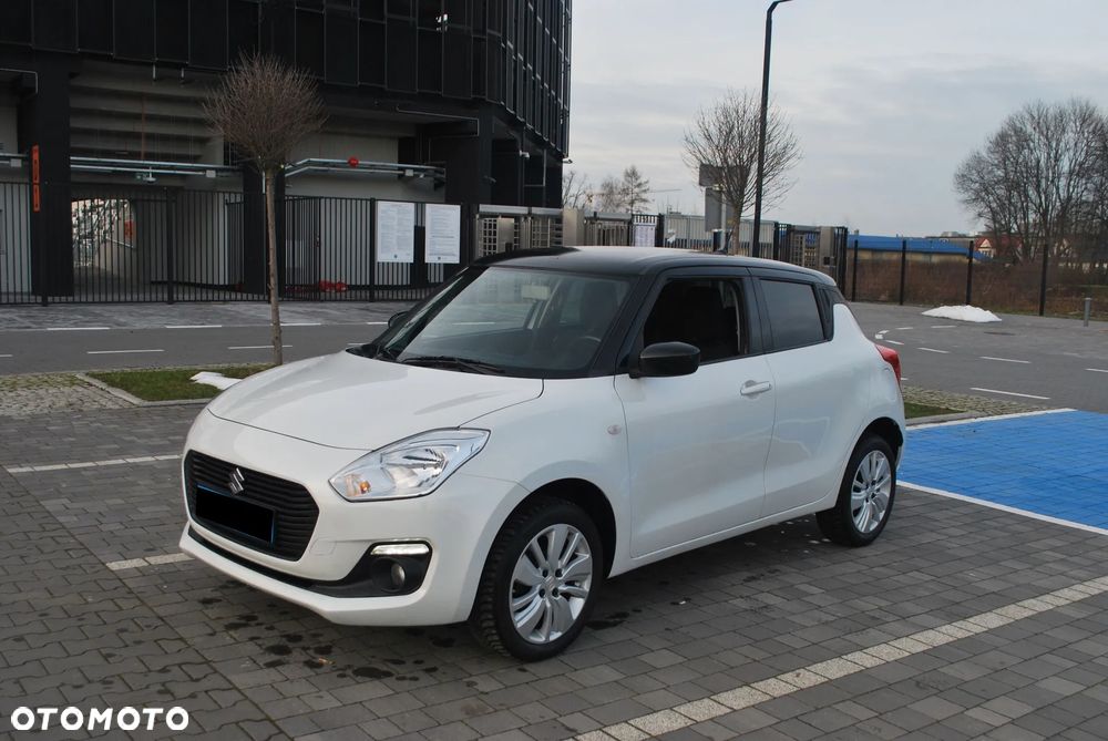 Suzuki Swift - 1