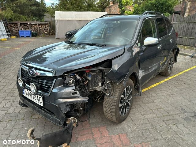 Subaru Forester 2.0 i Platinum (EyeSight) Lineartronic - 1