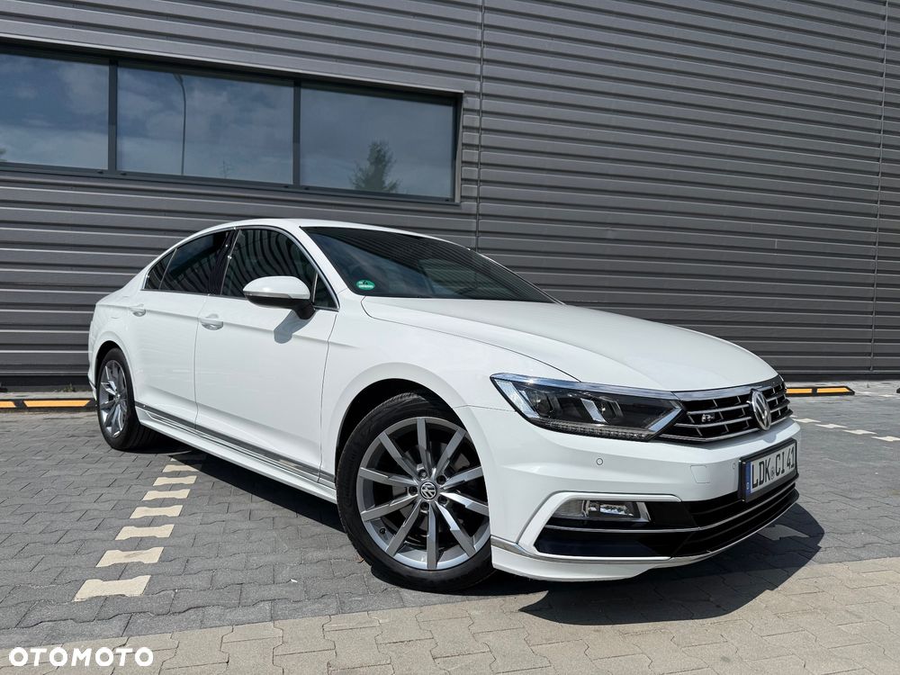 Volkswagen Passat 2.0 TDI BMT Highline - 22