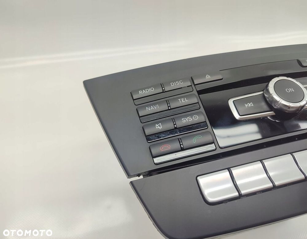 RADIO MERCEDES C KLASA W204 A2049003211 - 3