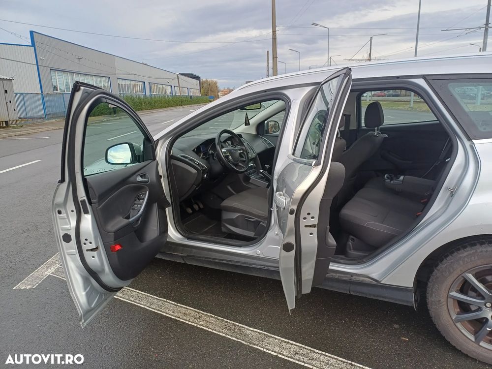 Ford Focus 1.6 TDCi ECOnetic 88g Start-Stopp-System Trend - 6