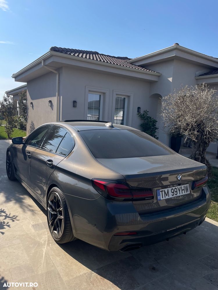 BMW Seria 5 530d xDrive AT MHEV - 9