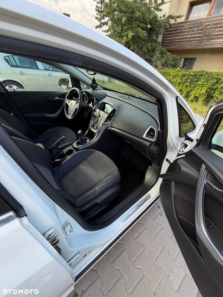 Opel Astra - 4
