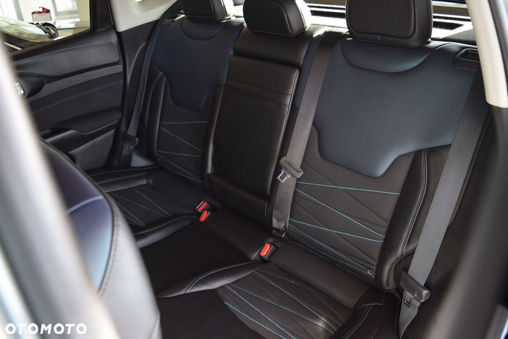 Jeep Compass 1.5 GSE T4 48V e-Hybrid Automatik Limited - 26