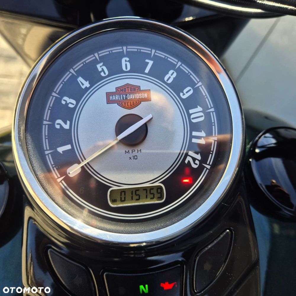 Harley-Davidson Softail Heritage Classic - 22