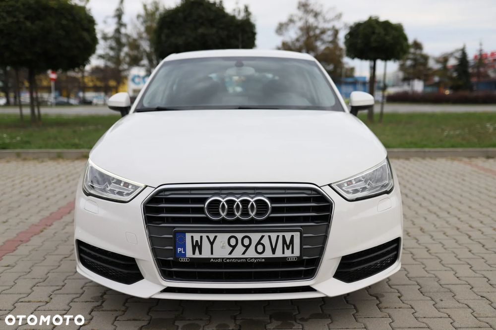 Audi A1 Sportback 1.0 TFSI S tronic - 1