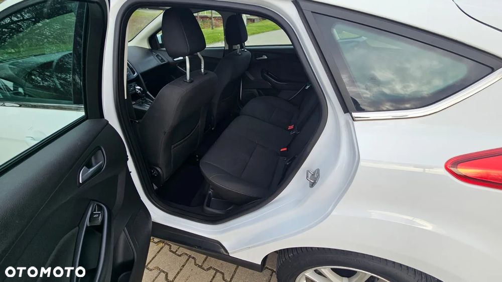 Ford Focus 1.0 EcoBoost Active - 13