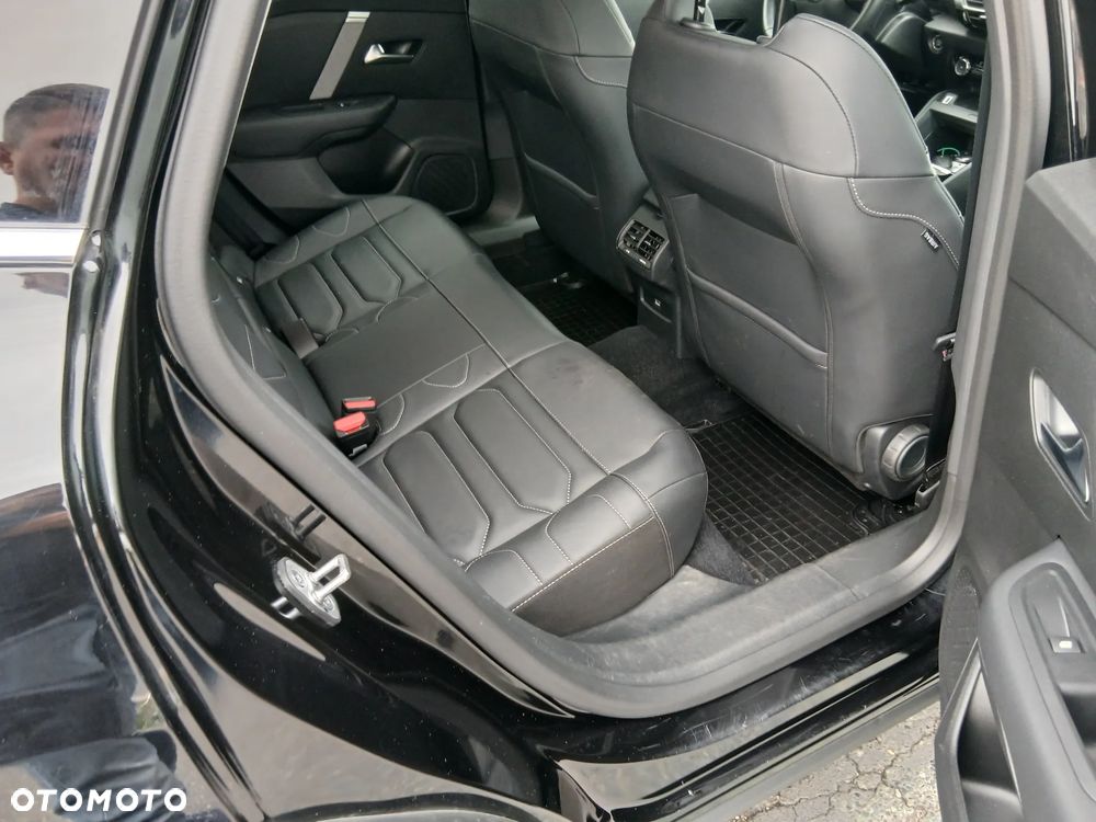 Citroën C4 1.2 PureTech Max S&S EAT8 - 14