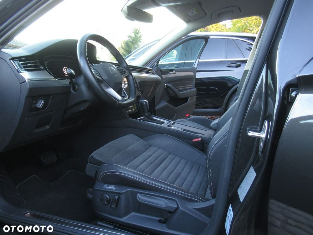 Volkswagen Passat 2.0 TDI EVO Elegance DSG - 5