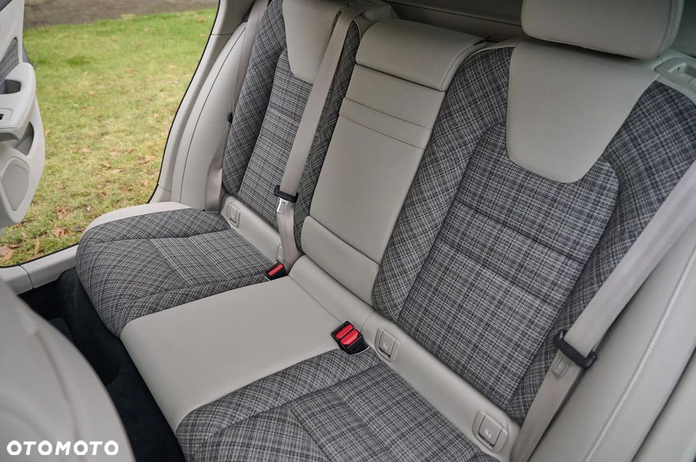 Volvo V60 - 31