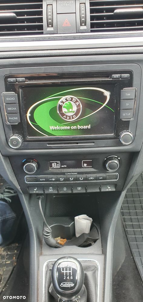 Skoda RAPID 1.2 TSI Style Plus - 20