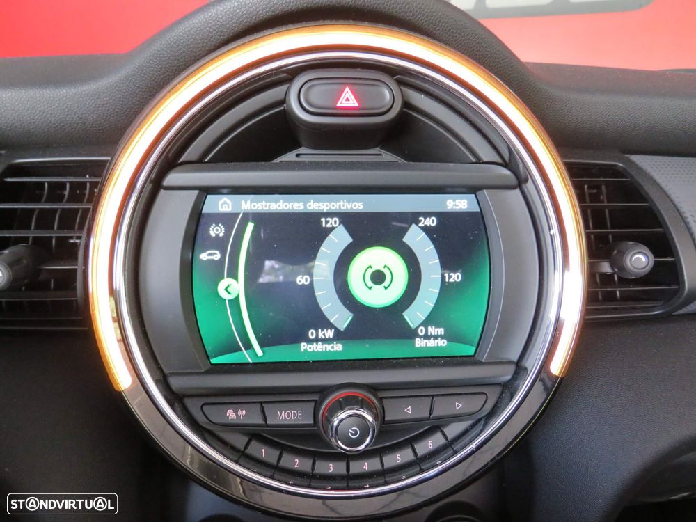 MINI Cabrio Cooper Premium Extra JCW Auto - 35