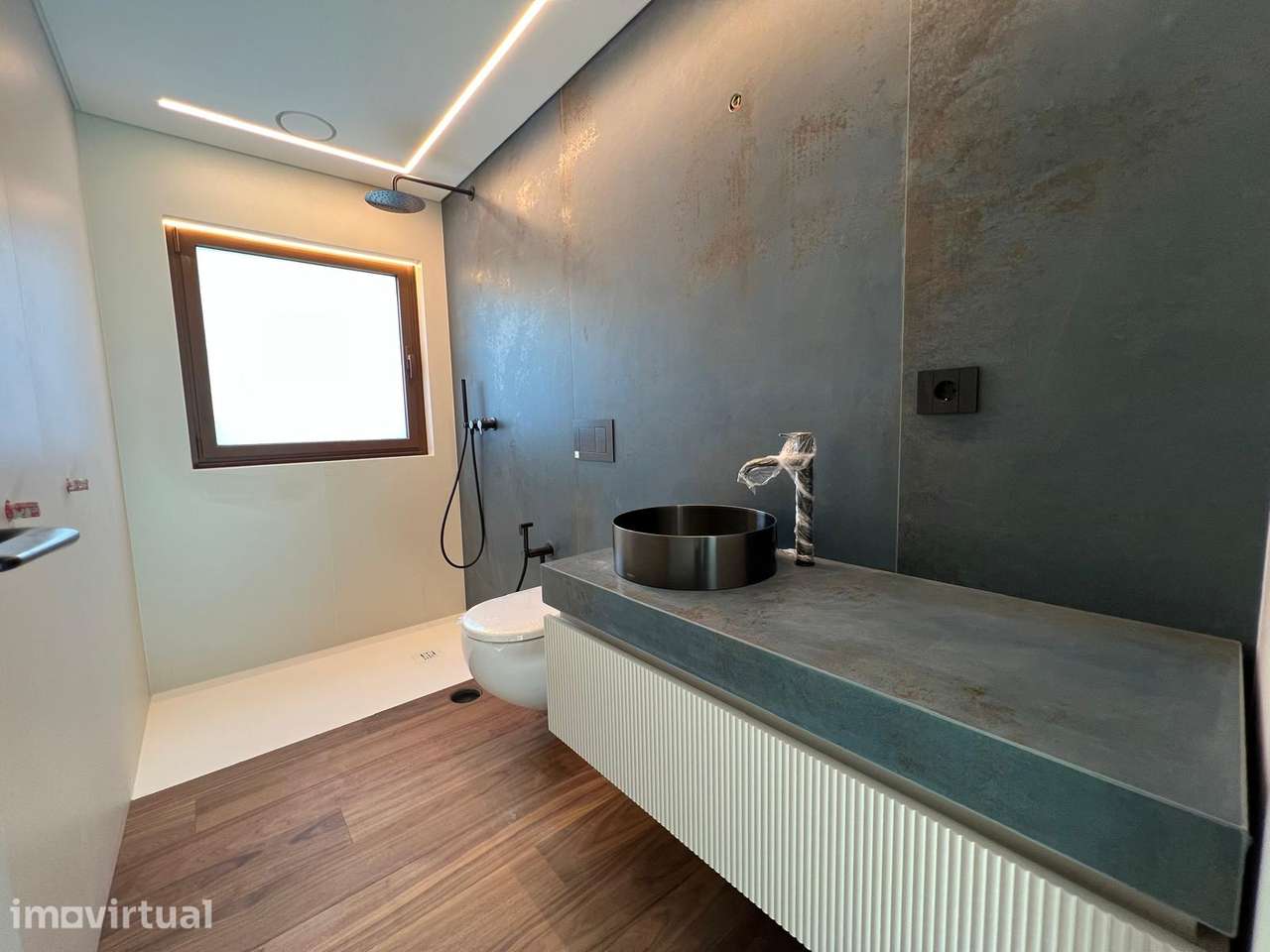 Moradia Luxo T6 Miramar Praia Gaia Piscina 5 Suites Golfe de Miramar - Grande imagem: 5/40