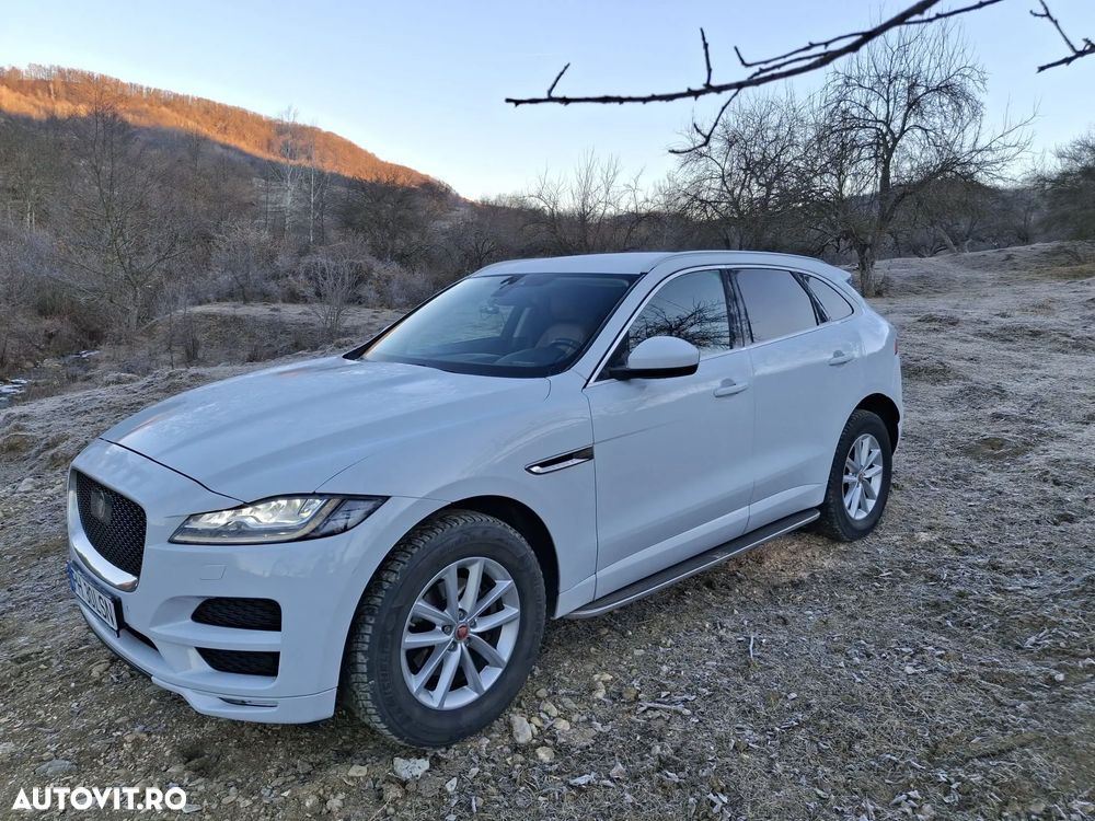 Jaguar F-Pace 20d AWD Portfolio - 12
