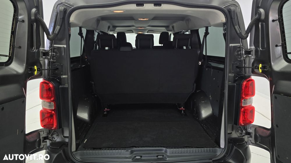 Toyota Proace 1.5 D-4D 120CP 8+1 L2H1 Base+ - 25