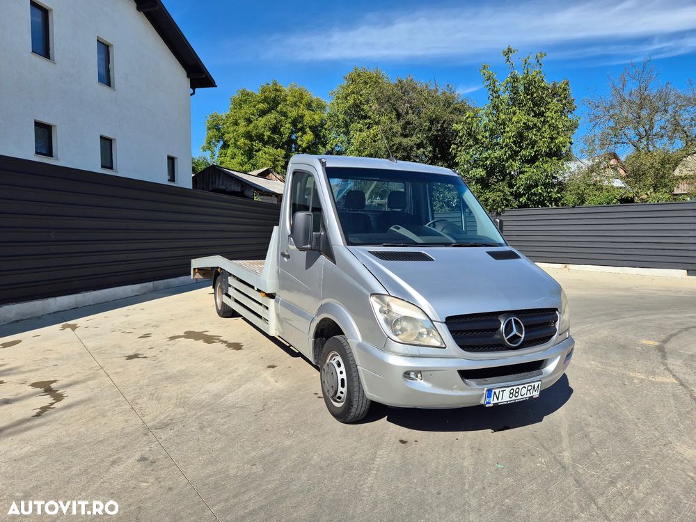 Mercedes-Benz Sprinter - 2