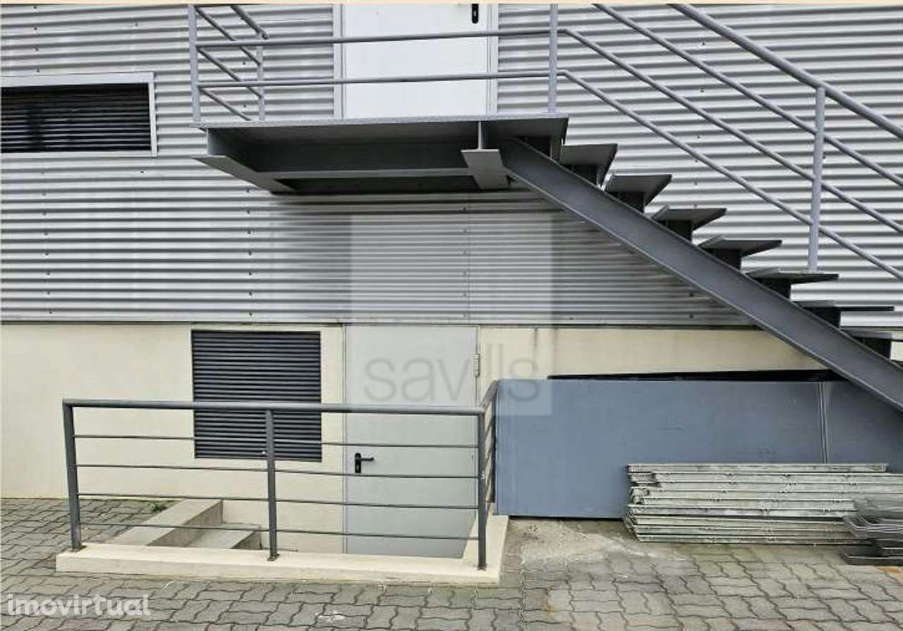 Armazéns | Zona Industrial de Grijó - Grande imagem: 4/16