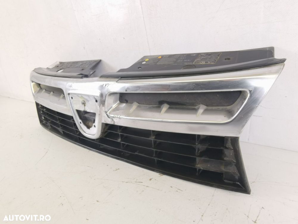Grila Centrala Dacia  Duster 1 2010 2011 2012 2013 Original In Stare B - 3