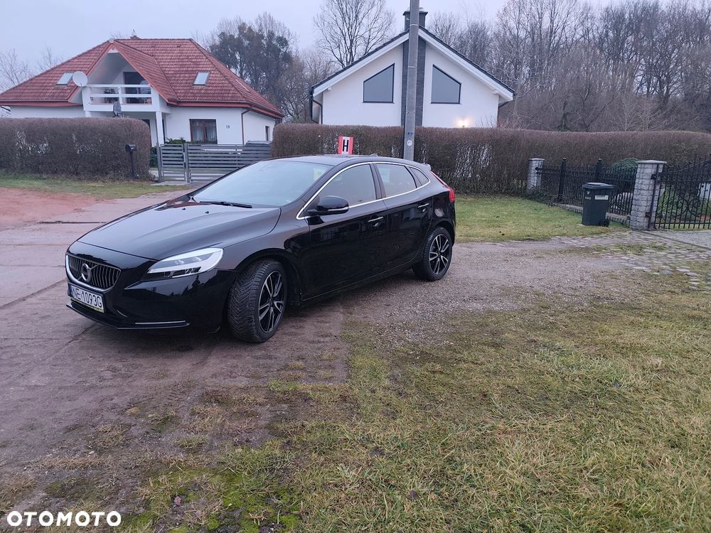 Volvo V40 T3 Geartronic Summum - 2