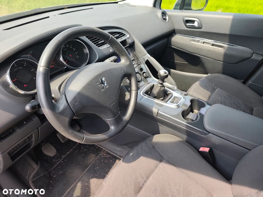 Peugeot 3008 HDi FAP 110 Access - 12